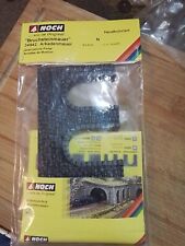 NOCH SCALE NO. REF 34942.DIORAMA DECOR. ARCADE DE MOELLON. SOUS BLISTER