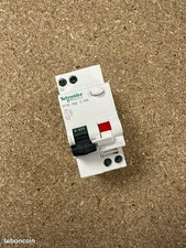 Schneider DT40 Vigi C16A A9N21444 Disjoncteur Différentiel 30mA