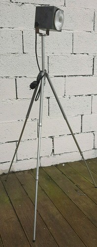 Projecteur type industriel sur - type,