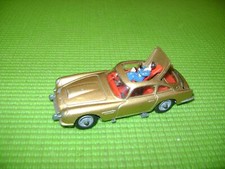 CORGI TOYS 261 JAMES BOND ASTON MARTIN DB5