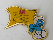 pin's pins badge BD SMURF