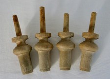 PIED en BOIS, 4 anciens pieds