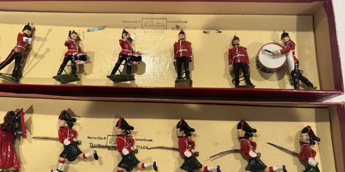 Vtg britains king royal - vtg, king's
