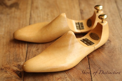 Chaussures arbres à - chaussures,