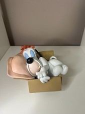 FIGURINE DROOPY ENDORMI -