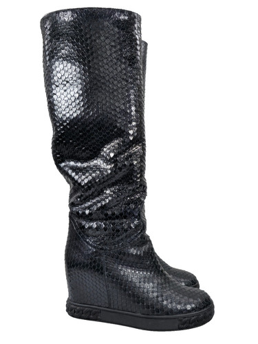 Bottes compensées cachées
