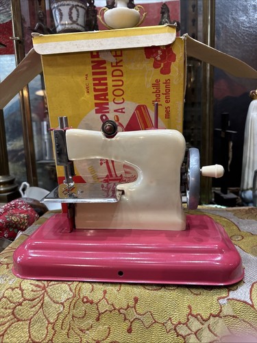 Ancienne machine coudre jeux - ancienne,