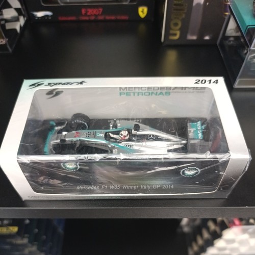 Mercedes w05 hamilton 43 - f1,