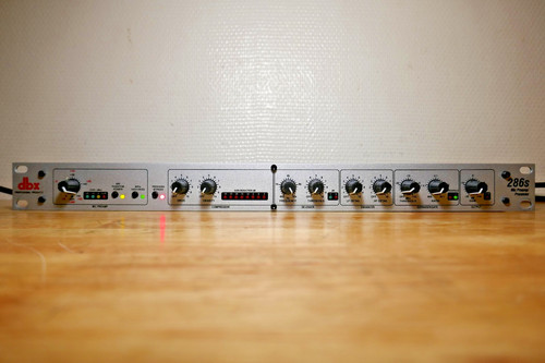Préampli micro dbx - micro, preamp