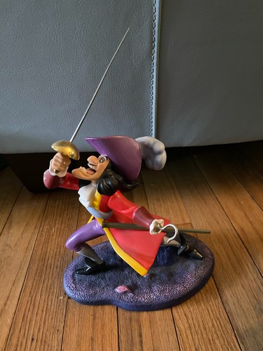 Wdcc disney peter pan - disney, captain