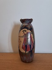 Desmant , Subles , Normandie ,Vase au décor médiéval , Céramique , début XX°.