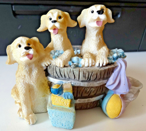 Figurine chiots bain - bain,