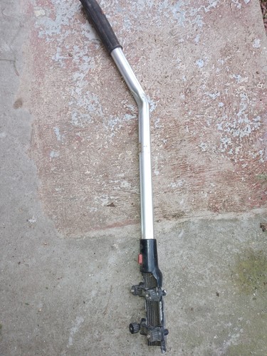 Barre conduite pour - de,