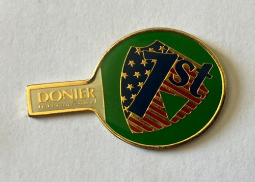 Pin tennis de - -, pin's
