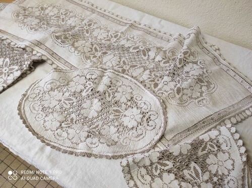 Lot anciens napperons en - anciens,