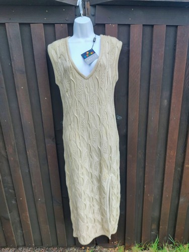 Nwt coogi cream - nwt,