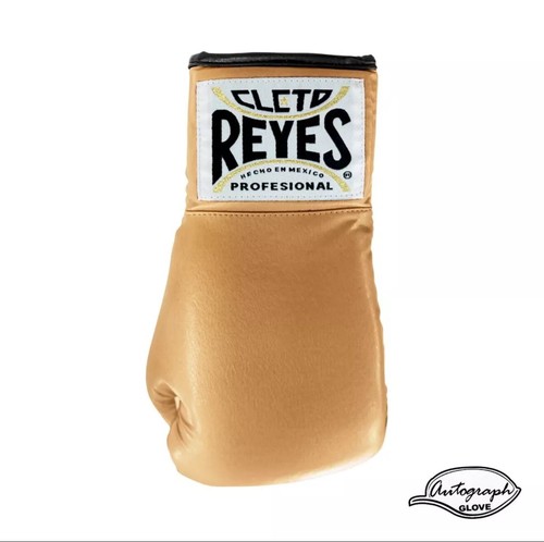 Cleto reyes autograph right - cleto,
