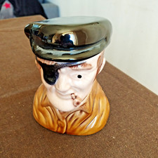 JOLI POT A TABAC CORSAIRE FAIENCE