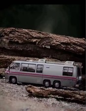 GMC Motorhome 1/64 Mini Car
