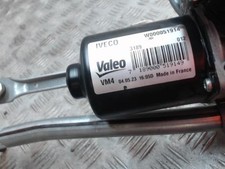 Moteur essuie glace avant