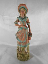 SUPERBE FIGURINE EN BISCUIT