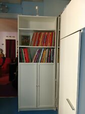 2 bibliothèque  blanches IKEA  avec portes et éclairages intégrés (80x30x200cm) 