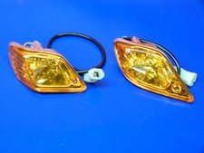 A droite Clignotant Gamax AX100 et AX250 avant droit 