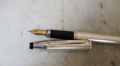 Stylo plume cross century - stylo,