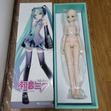 Doll Hatsune Miku Character Vocal Series 01 1st DD Dollfie Dream VOLKS 580mm