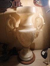 Vase En Albâtre