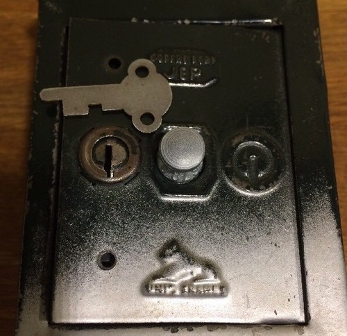 Clef tôle pour coffre fort - coffre,