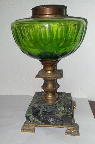 Lampe petrole baccarat - a, verte