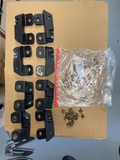 ? 02 - 06  Avalanche Escalade EXT Hard Tonneau Bed Cover Latch Striker Set OEM