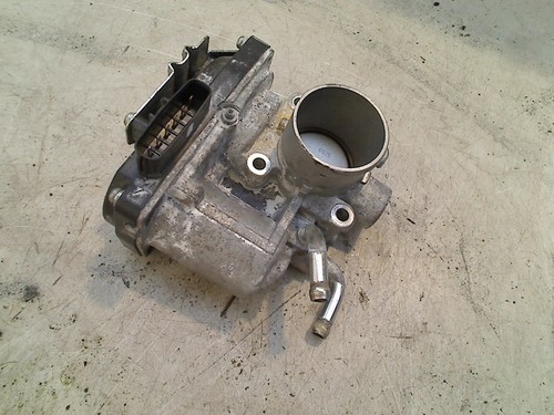 Boitier papillon mitsubishi - boitier,