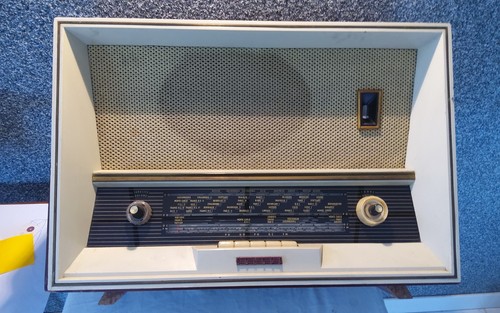 Ancien poste radio - radio, sonora