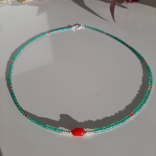 Collier corail rouge - en, perles