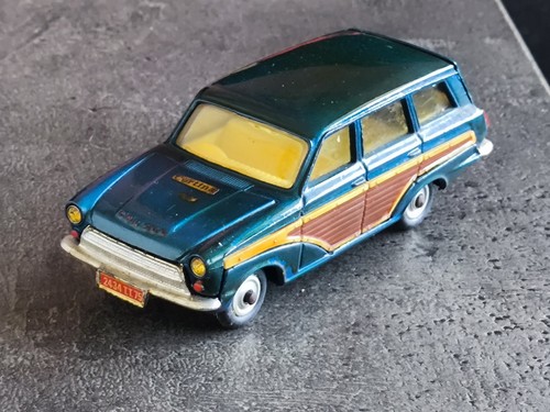 Corgi toys ford consul - corgi,