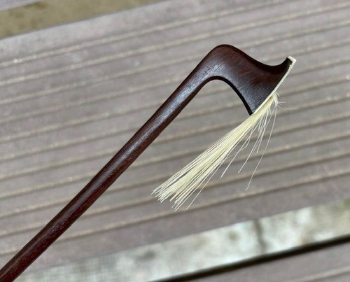 Ancien archet violon - archet, signé