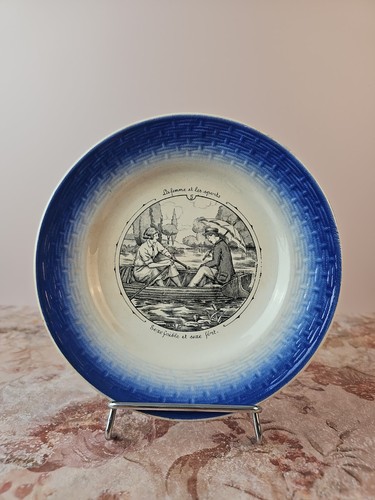 Assiette parlante femme - assiette, et