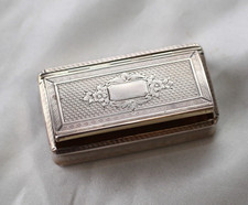 Tabatière en argent