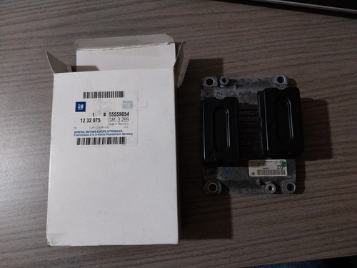 Calculateur moteur opel meriva - calculateur,