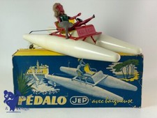 JOUET ANCIEN JEP REF 914-2 RARE PEDALO AVEC BAIGNEUSE MECANIQUE C.1960 28CM