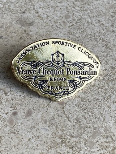 Pin association sportive - pin’s,