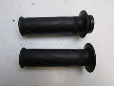 Yamaha YP125 YP 125 XMAX 10MY 2010 Throttle Tube and Grips              J06