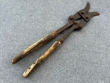 CISAILLE ANGLAISE ANGLAIS