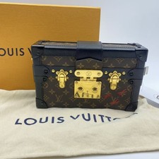 LOUIS VUITTON LV Petite Malle