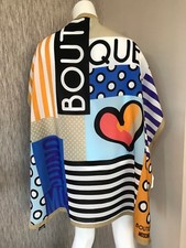 Boutique Moschino Écharpe Graphique Multi Imprimé 100% Soie Fabriquée En Italie