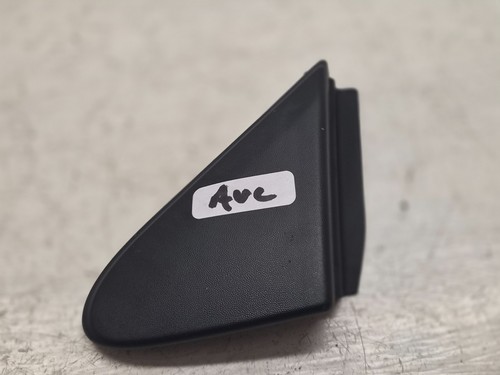 Cache vise aile - , avant