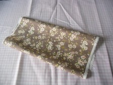  coupons tissu  fleurs  "
