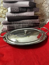 Plat de service ovale vintage en métal argenté avec couvercle et poignées